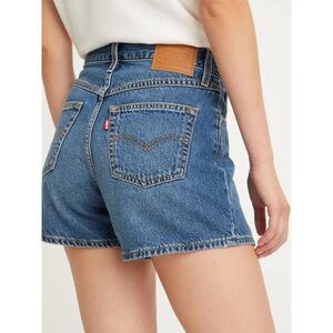 Levi’s 80’s Mom Shorts